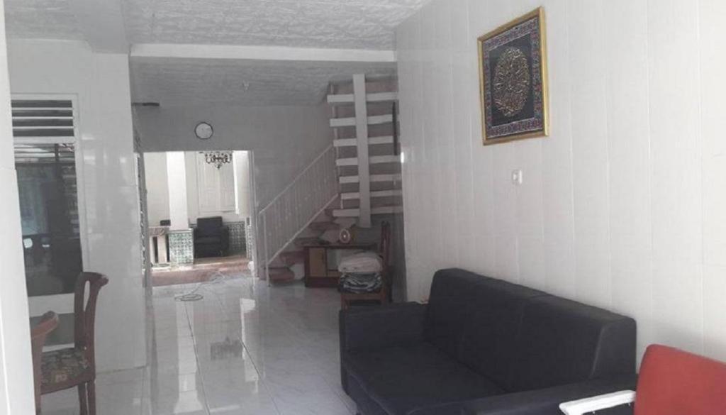 Hotel Graha Teras Syariah Surabaya Exterior foto